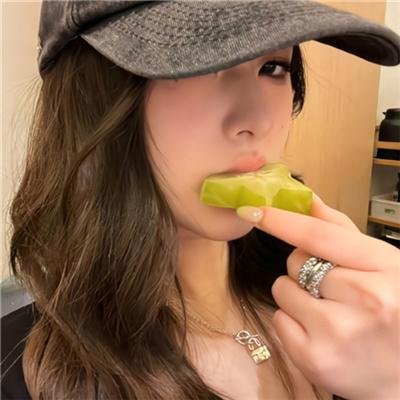 儍人巧破走私党